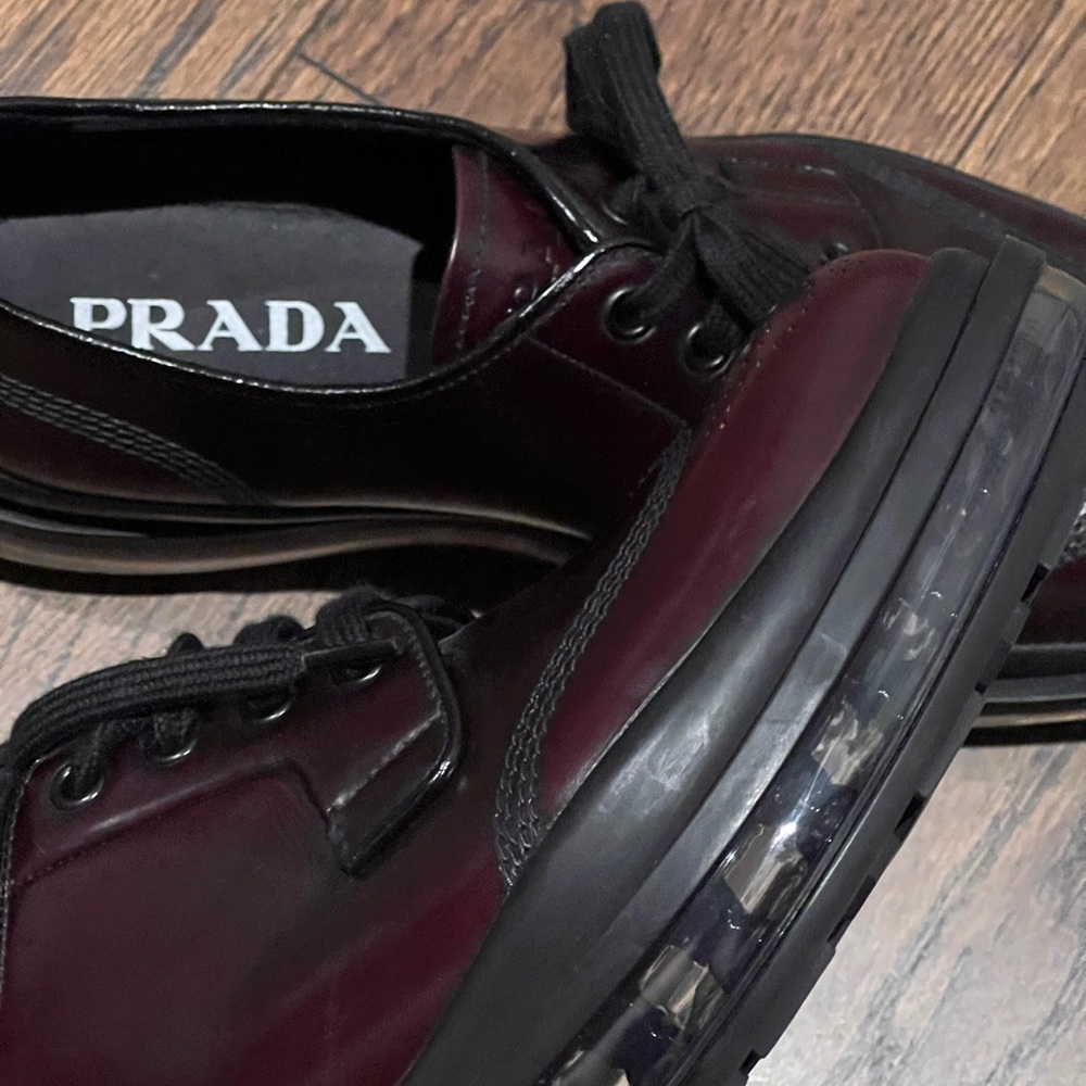 Prada shoes - Picture 2 of 5